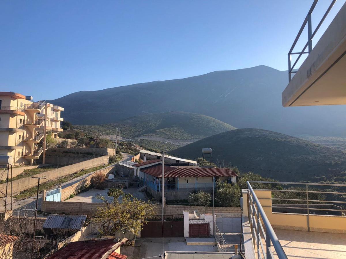 The Sunset Villa Leven Vlore Bagian luar foto