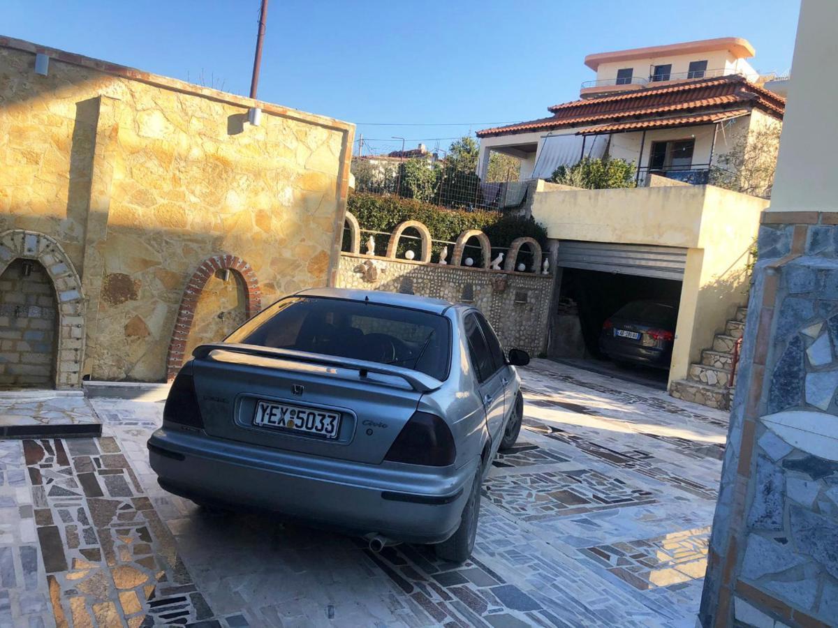 The Sunset Villa Leven Vlore Bagian luar foto