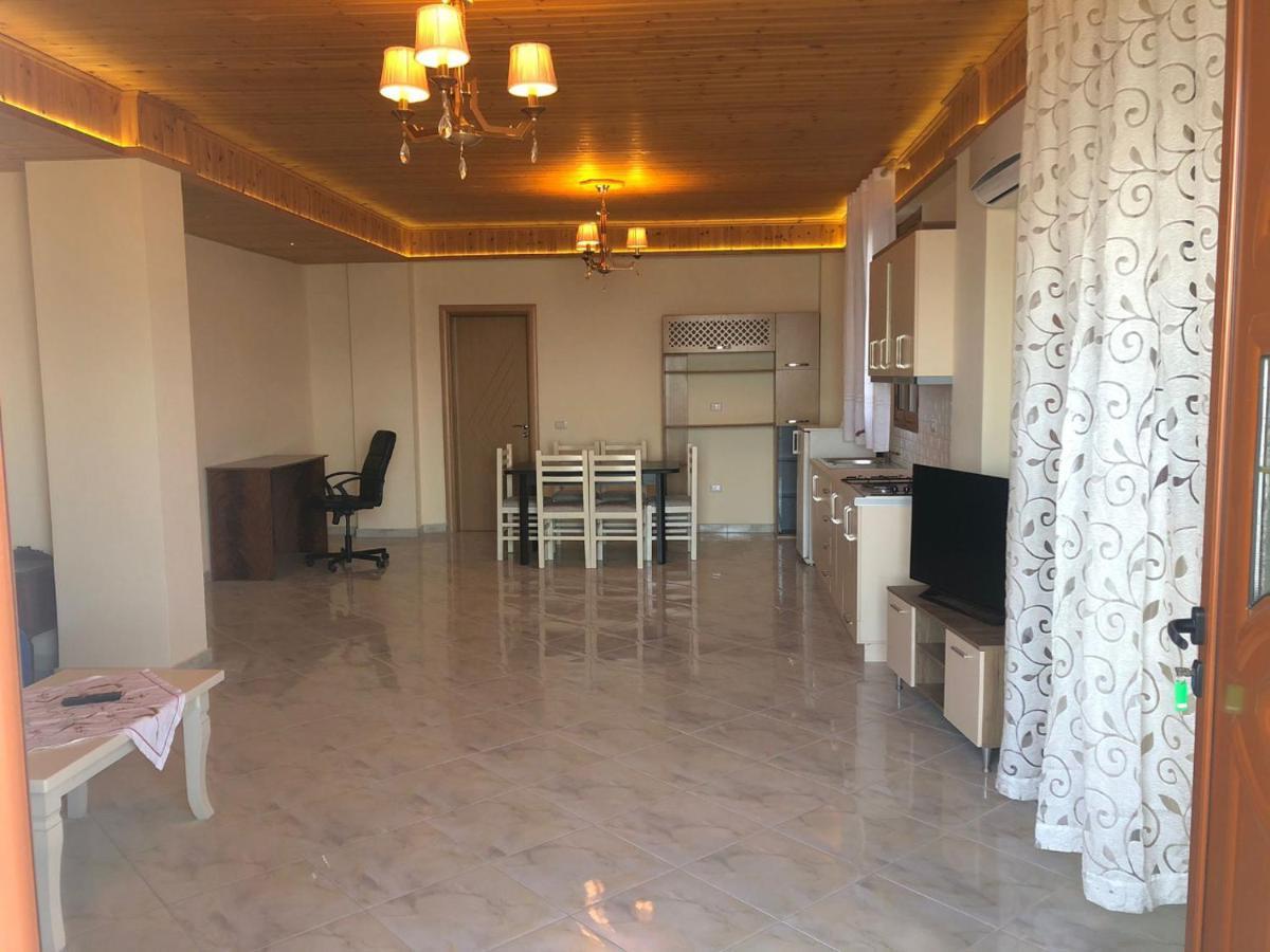 The Sunset Villa Leven Vlore Bagian luar foto