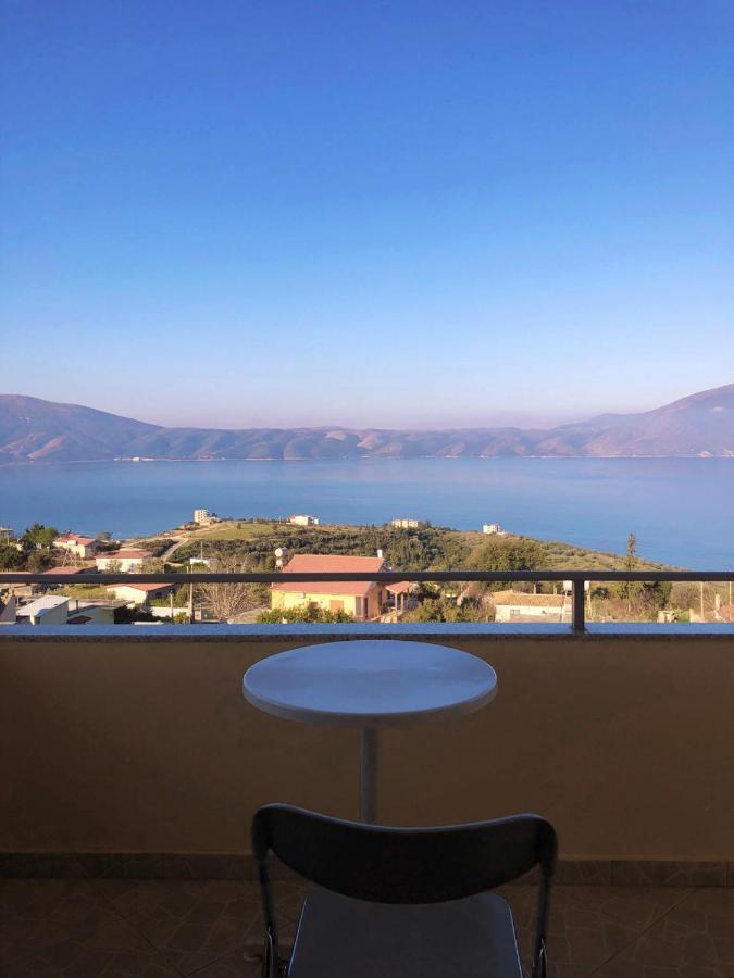 The Sunset Villa Leven Vlore Bagian luar foto